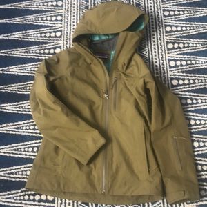 Patagonia snowbell jacket size small- khaki green